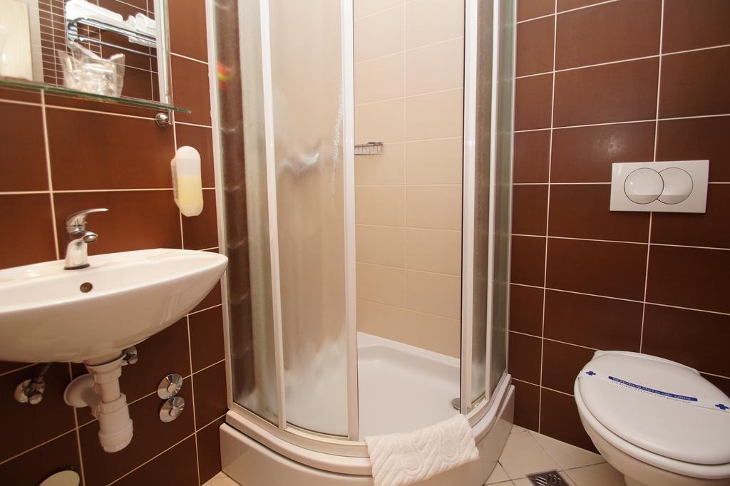 Hotel Posejdon ヴェラ・ルカ エクステリア 写真