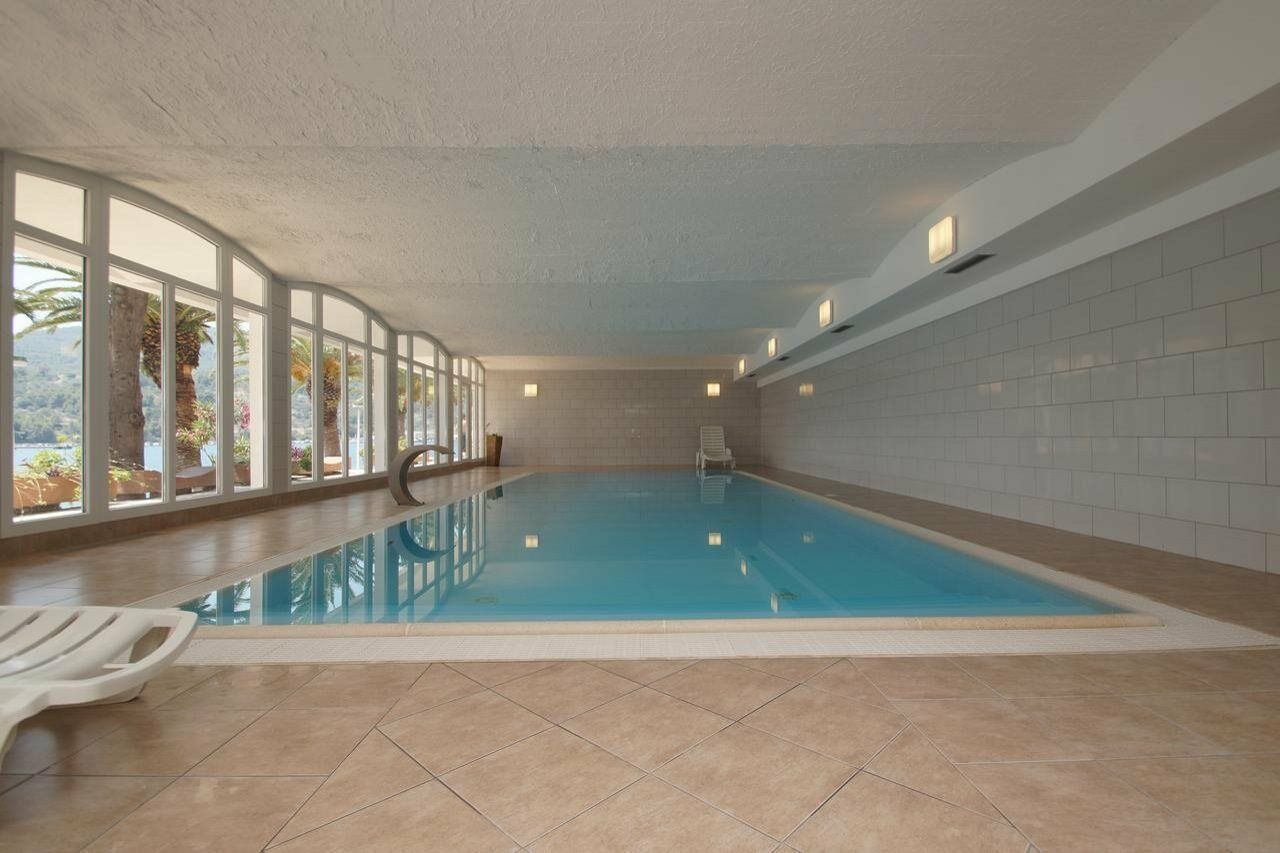 Hotel Posejdon ヴェラ・ルカ エクステリア 写真